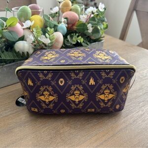 Bath & Body Works Disney Villains Evil Queen Cosmetic Bag